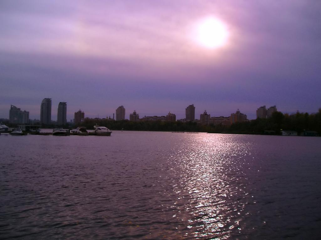 Chervona Kalina Kyiv Exterior foto
